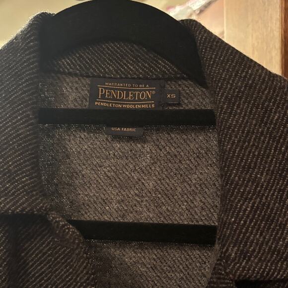 Pendleton wool twill duster shirt, XS, worn once - Picture 6 of 7